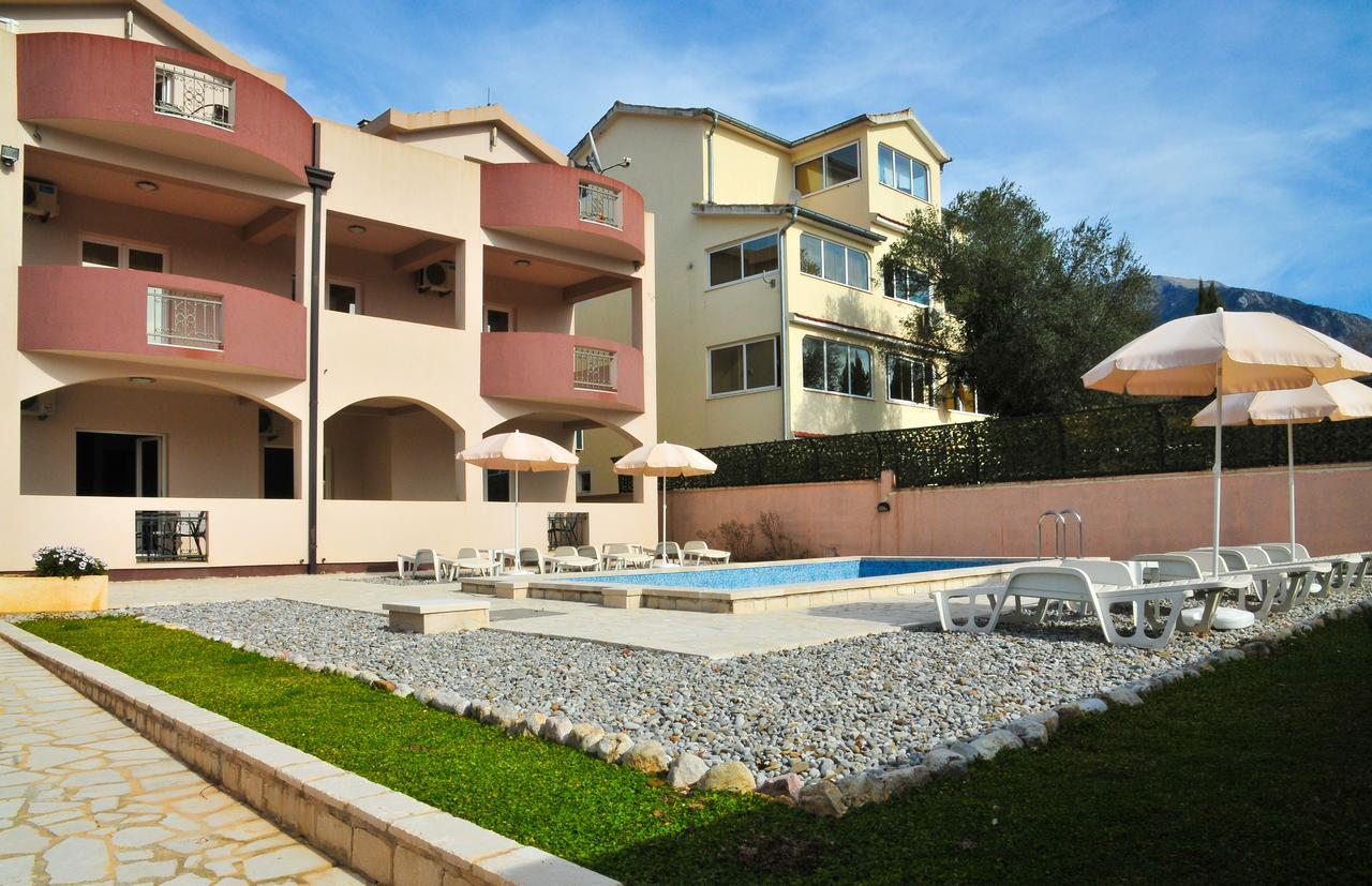 Apartmani Bulajic Tivat Extérieur photo