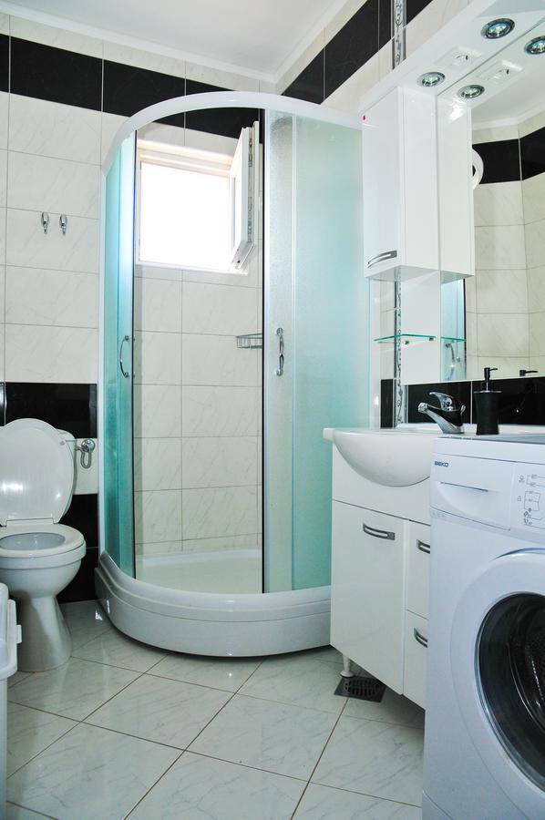 Apartmani Bulajic Tivat Extérieur photo