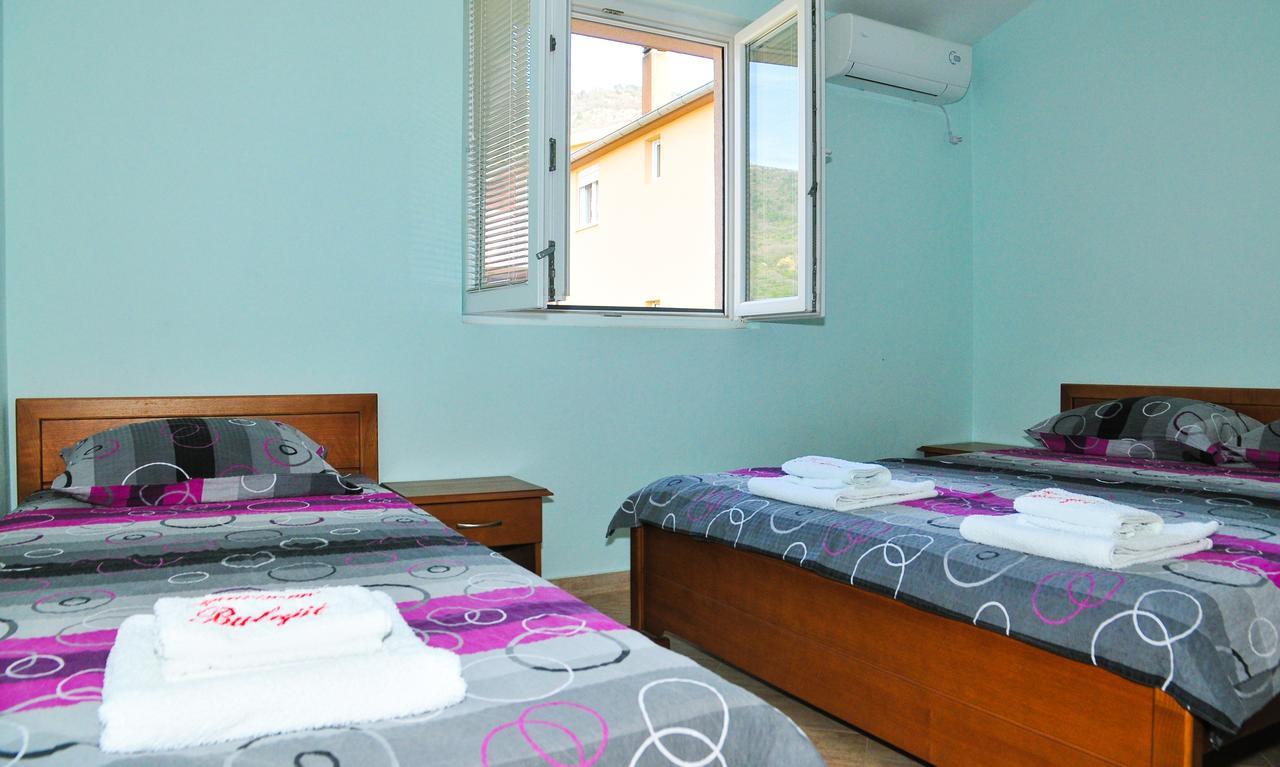 Apartmani Bulajic Tivat Extérieur photo