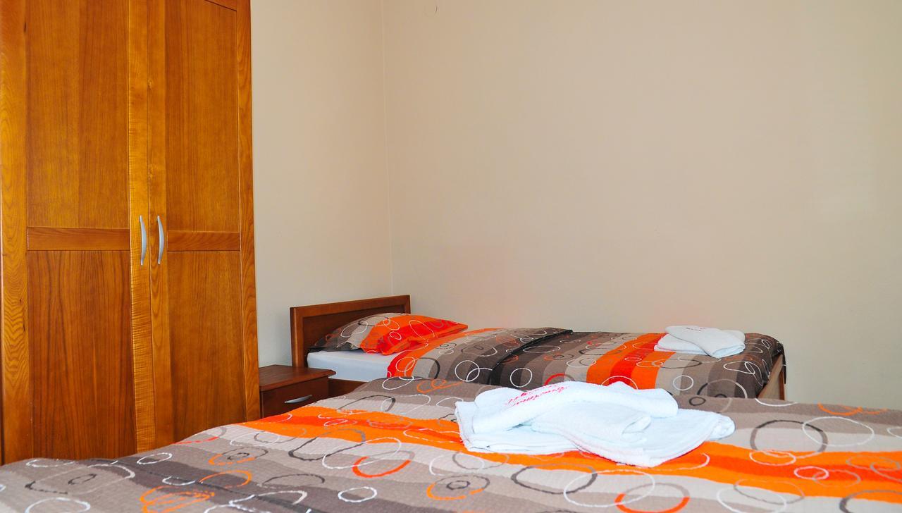 Apartmani Bulajic Tivat Extérieur photo